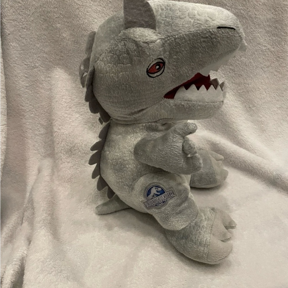 Jurassic World Gray Stuffed Dinosaur Toy 12” plush Jr Indominus Rex - Picture 4 of 7